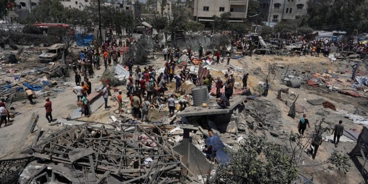 Israel mở rộng chiến dịch tại Gaza City: Lệnh sơ tán khẩn và nỗi lo khủng hoảng nhân đạo
