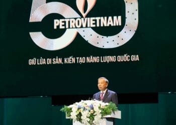 Petrovietnam kỷ niệm 50 năm thành lập, đón nhận Huân chương Lao động Hạng Nhất