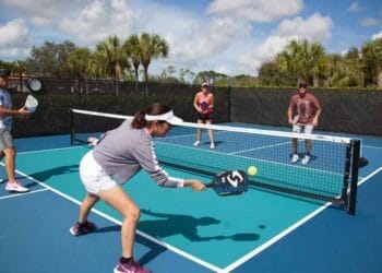 Pickleball – Môn thể thao mới đang “gây sốt” toàn cầu và 10 lợi ích