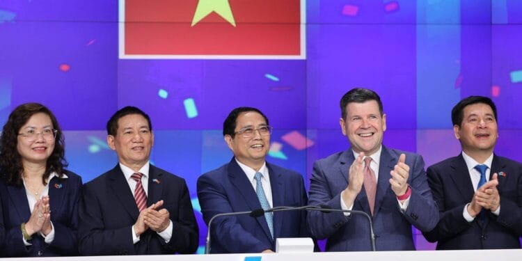 TP.HCM hợp tác với NASDAQ để vận hành trung tâm tài chính quốc tế tháng 10.2025