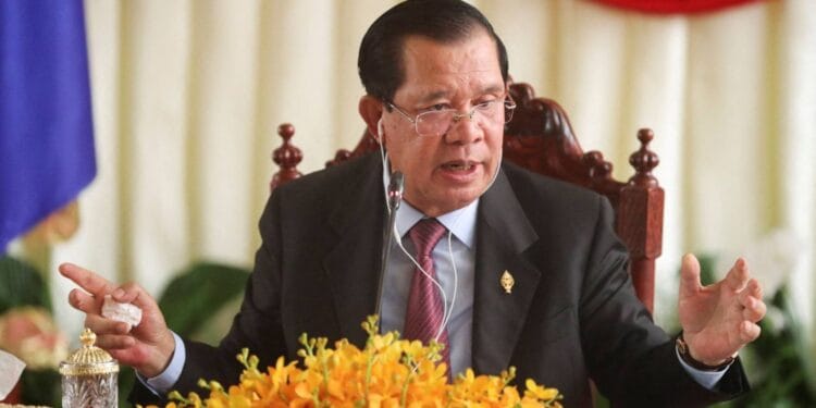 Hun Sen kêu gọi trừng trị nghiêm người buôn lậu hàng Thái Lan