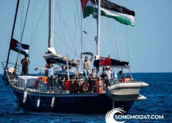 Israel chặn đoàn tàu cứu trợ quốc tế “Global Sumud” gần Dải Gaza