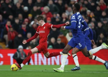🏆 Chelsea 2-1 Liverpool: Kịch tính đến phút cuối tại Stamford Bridge