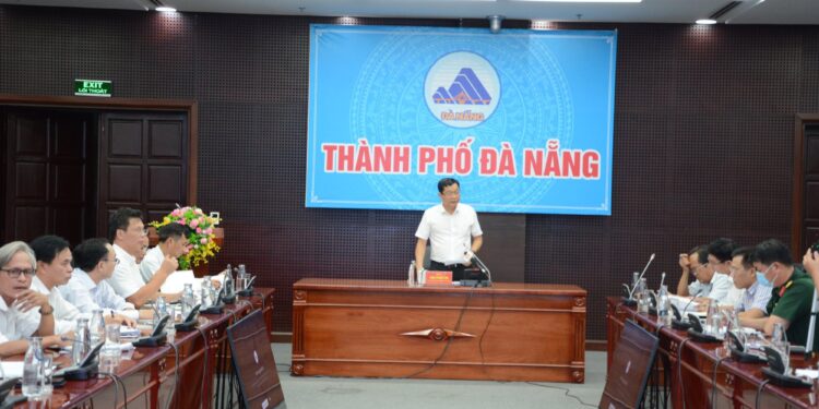 Đà Nẵng họp khẩn: Yêu cầu người dân dự trữ lương thực ít nhất 3 ngày ứng phó bão số 12 – bão Fengshen
