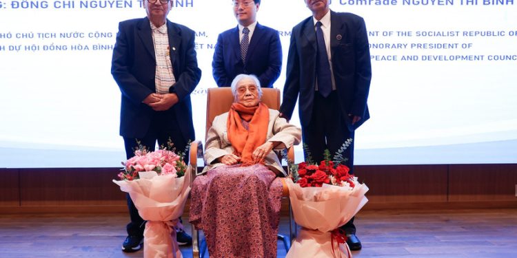 Lễ trao Giải thưởng Hòa bình Romesh Chandra tôn vinh các nhà hoạt động vì hòa bình Việt Nam