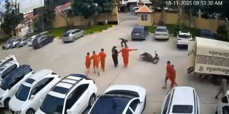 Phạm nhân người Việt được đồng bọn giải cứu táo tợn ngay trước cổng tòa án tỉnh Svay Rieng, Campuchia