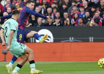 Video Barcelona 4-0 Athletic Bilbao: Camp Nou bùng nổ, Yamal – Lewandowski – Torres thăng hoa đưa Barca lên đỉnh La Liga