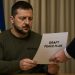 Zelenskyy nhận “dự thảo kế hoạch hòa bình” từ Mỹ: Ukraine gọi đề xuất là “ngớ ngẩn”