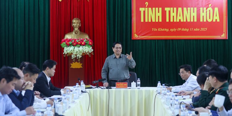 Thủ tướng Phạm Minh Chính làm việc với Thường trực Tỉnh ủy Thanh Hóa: Đẩy mạnh phát triển toàn diện, khai thác tối đa nguồn lực con người