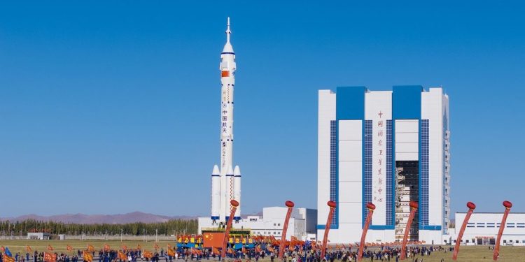 China sẽ phóng tàu vũ trụ không người lái Shenzhou-22 vào ngày 25/11