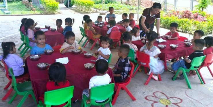 Nhiều trường học chưa nhận được kinh phí từ dự án Nuôi em Nghệ An: Phụ huynh, giáo viên lo lắng