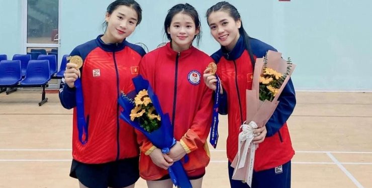 Chuyện lạ ở Huế: Gia đình ‘độc nhất vô nhị’ có 3 chị em ruột cùng săn Vàng tại SEA Games 33
