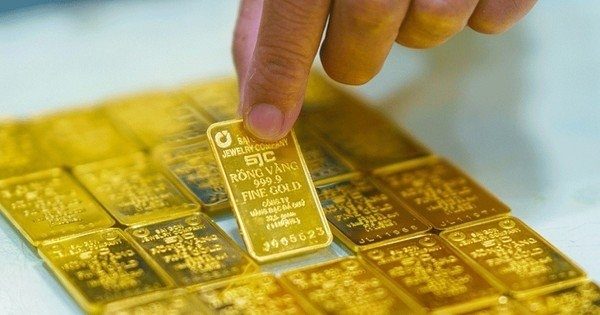 Choáng váng 10 tỷ USD: Giới nhà giàu Ấn Độ ồ ạt gom vàng miếng, “ngó lơ” trang sức