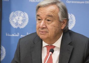 Tổng thư ký LHQ Antonio Guterres: “Ngừng đổ tiền vào chiến tranh, hãy đầu tư cho xóa đói giảm nghèo”