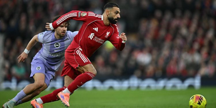 Video Thắng Brighton, Liverpool rũ bỏ khủng hoảng: Salah trở lại, Anfield sống dậy dưới thời Slot
