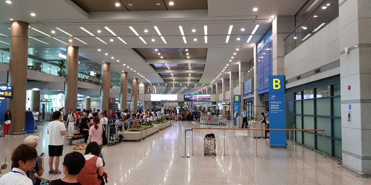 Hàn Quốc triển khai ân hạn đặc biệt cho người nước ngoài cư trú bất hợp pháp tự nguyện về nước