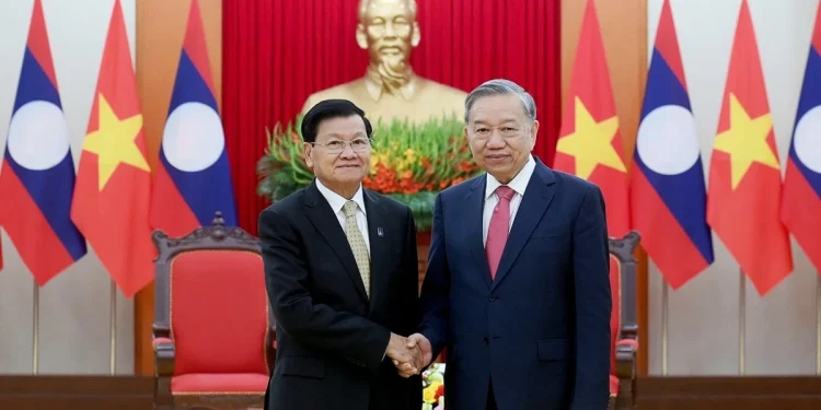 Tổng Bí thư Tô Lâm và Phu nhân lên đường thăm cấp Nhà nước tới Lào