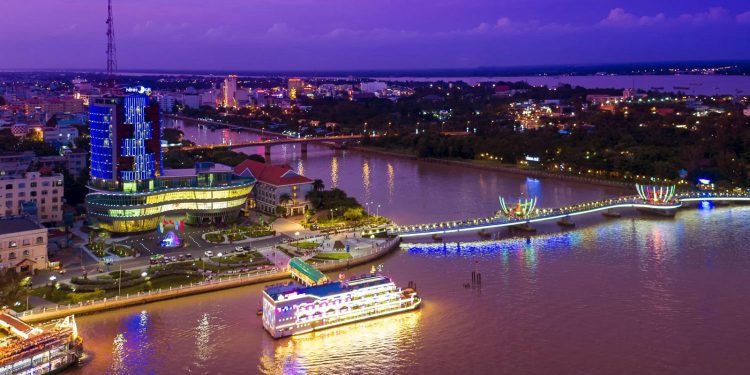 Cần Thơ lần đầu tổ chức Lễ hội Văn hóa sông nước quy mô lớn: “Sắc màu sông nước” rực rỡ cuối năm 2025