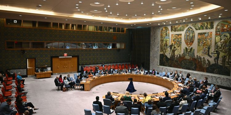 Hội đồng Bảo an LHQ họp khẩn về căng thẳng Mỹ – Venezuela: Kêu gọi đối thoại thay vì quân sự hóa