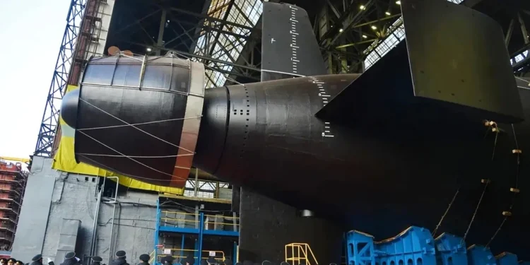 Hải quân Nga hạ thủy tàu ngầm hạt nhân “Khabarovsk”: Vũ khí tuyệt mật lần đầu lộ diện