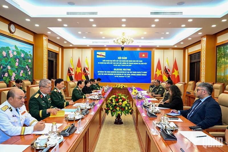 https://file3.qdnd.vn/data/images/3/2025/09/18/upload_1019/vn_brunei_3.jpg?dpi=150&quality=100&w=800