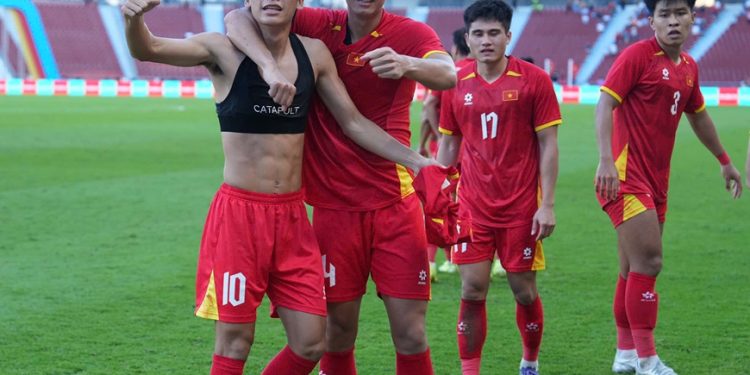 Highlights – U22 Việt Nam bản lĩnh vượt ải Philippines: Đòn quyết định đến ở cuối trận