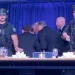 Phóng viên Nhà Trắng kỳ cựu lần đầu trải nghiệm “nỗi kinh hoàng” tại dạ tiệc có ông Trump: Ranh giới mong manh của chính trị Mỹ