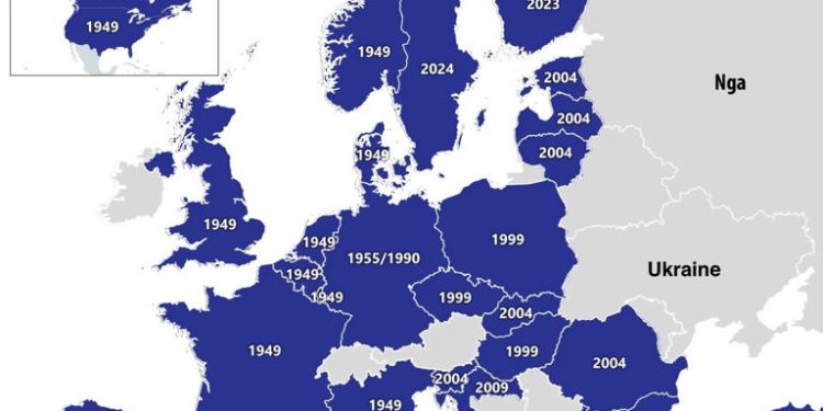 NATO bác bỏ khả năng khai trừ Tây Ban Nha: Mỹ có quyền “trừng phạt” đồng minh?