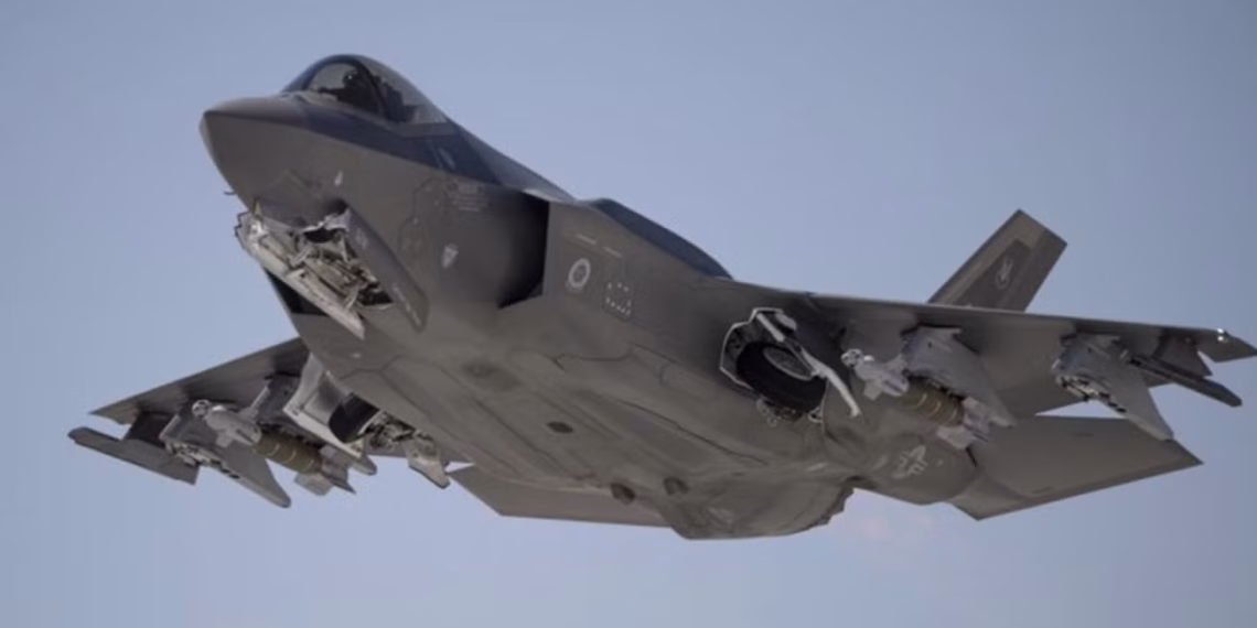 IRAN TUYÊN BỐ PHÁT HIỆN VÀ XUA ĐUỔI F-35 MỸ: CĂNG THẲNG VÙNG VỊNH BA TƯ TIẾP TỤC NÓNG LÊN
